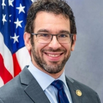 Image of Pennsylvania Rep. Mike Schlossberg (D)